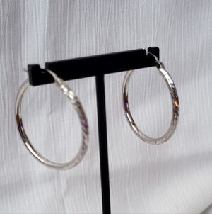 Elegant Micheal Hill 925 Silver Textured Hoop Earrings Signed
